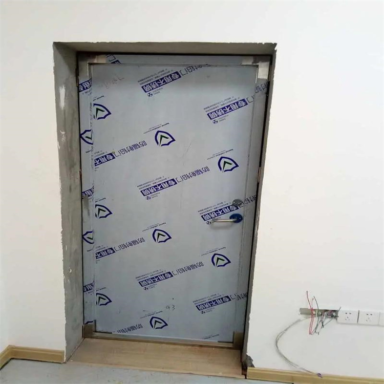 秦皇岛铅门的材质与开启方式